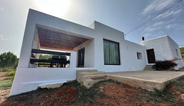 Resa Estates Ibiza finca te te koop for sale santa Gertrudis 10.jpg